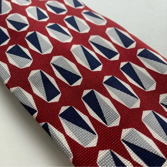 Hickey Freeman Italian Silk Necktie Tie Red Black Gray Geometric Pattern 56x3.75 - Picture 7 of 7
